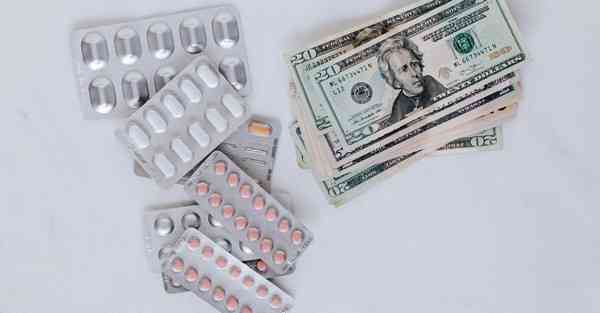 用AI技术复活赫本，AI复活亲人技术