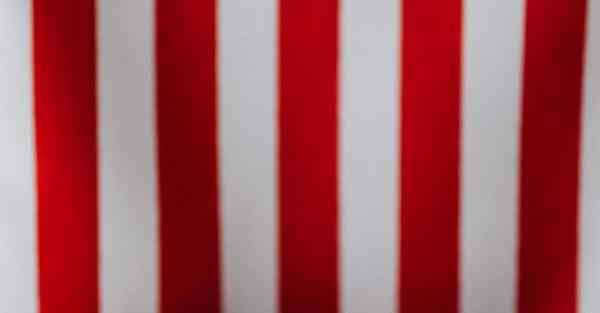 智能小宝机器人充电，智能小宝机器人充电怎么充