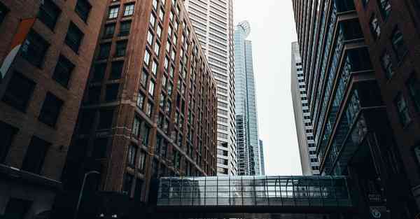 大数据包含设备数据的行业文章