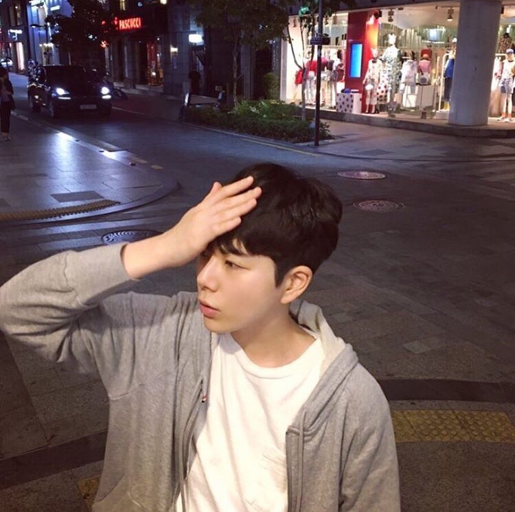 温澜纨妍