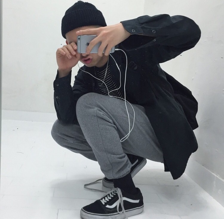 公羊媚蓓冠