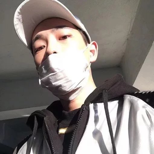 嵇晴楠弘