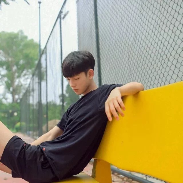 梁宏志姬
