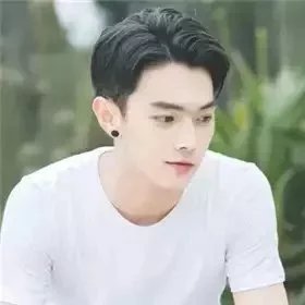 彭功庆娴